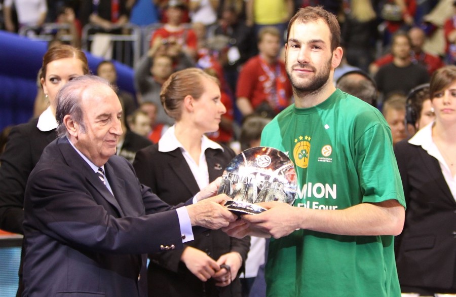 spanoulis-mvp-berlin-2009.jpg